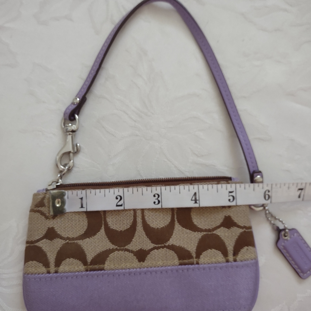 Coach signature jacquard Brown lavander Hangtag - Picture 5 of 12